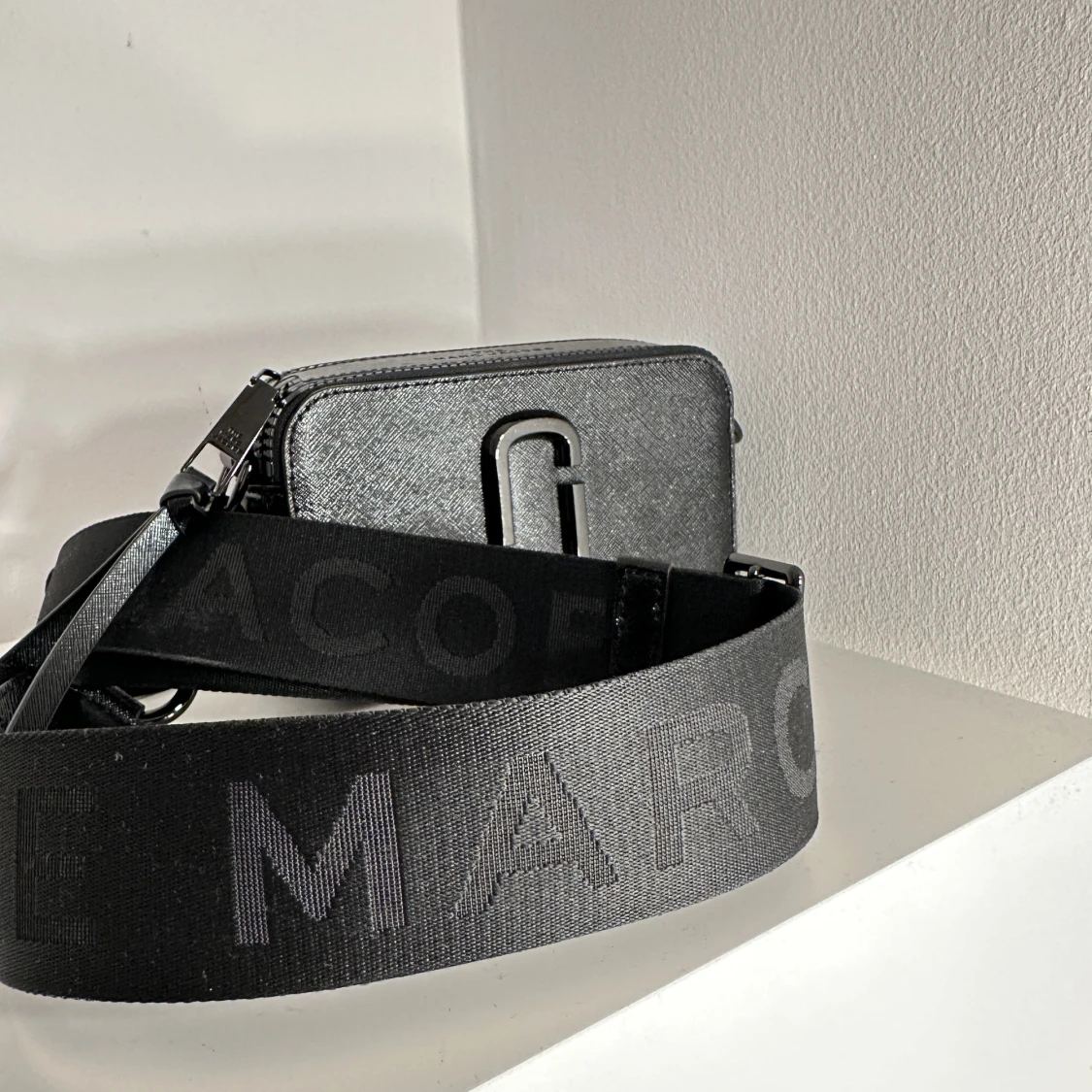 Marc jacobs snapshot