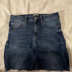 Jeanskjol - egensydd jeanskjol (swish)