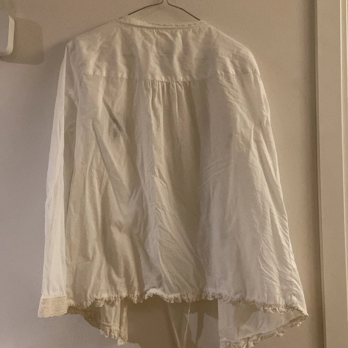 Vit wrap blus Odd molly - 91