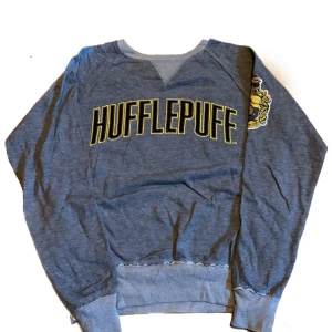 Vintage Sweatshirt  - ✅ Vintage Sweatshirt                                                            ✅ Size: Small                                                                                           ✅ Condition: 10/10 