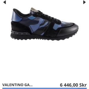 Äkta valentino skor  - St 43 skick 7/10 2800kr Inget kvitto eller box, skorna är originala!