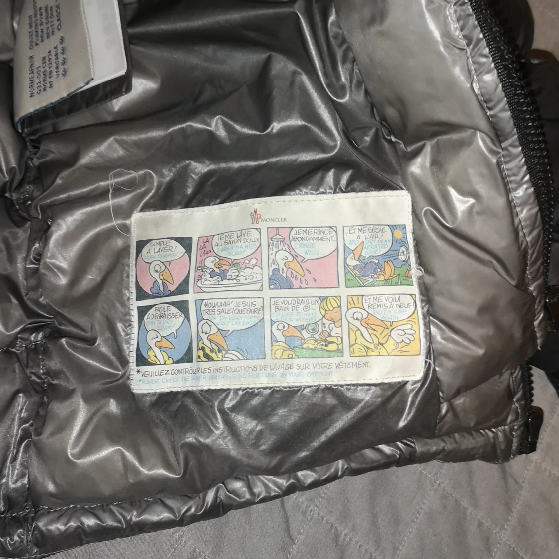 Moncler jacka strorlek 12år/152cm - 90