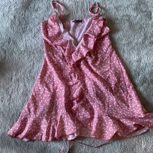 Sommarklänning🌸 - En vacker sommarklänning från shein i storlek xs💕