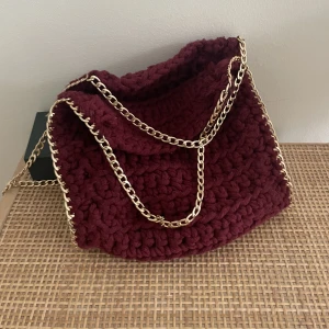 Stella McCartney väska  - Säljer denna Stella McCartney liknande väskan då den tyvärr inte kommer till användning ❤️❤️❤️