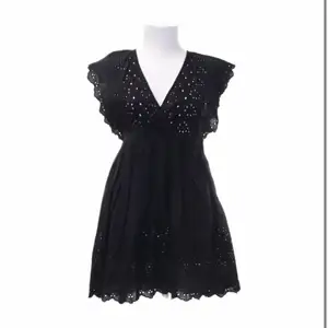 Superfin klänning från bikbok storlek Xs. Säljer pga ej min stil❣️ frakt 20kr