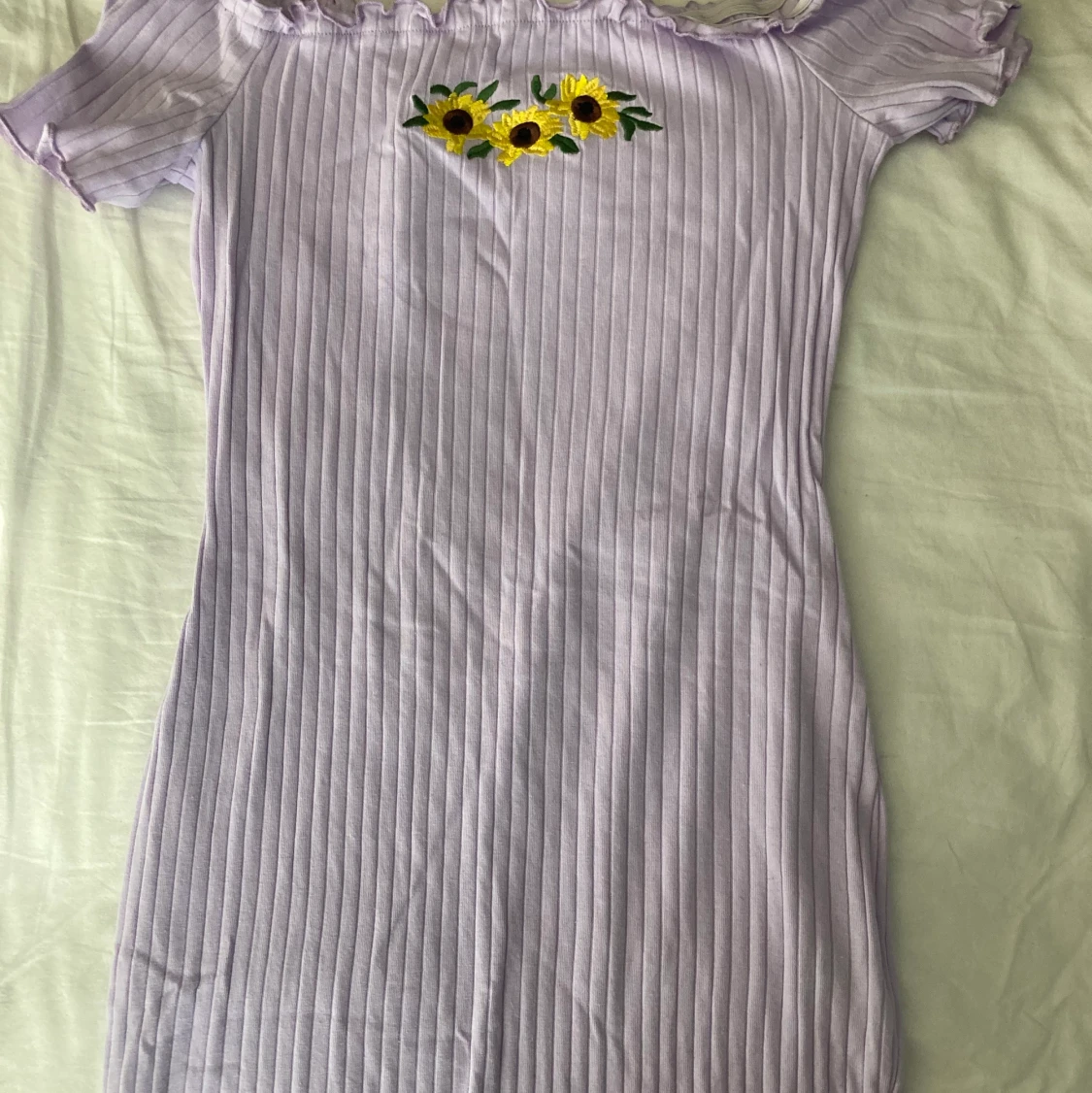 Lila klänning i storlek S  - 90