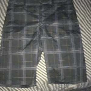 Cross golf shorts  - Cross golf shorts nästan helt nya 
