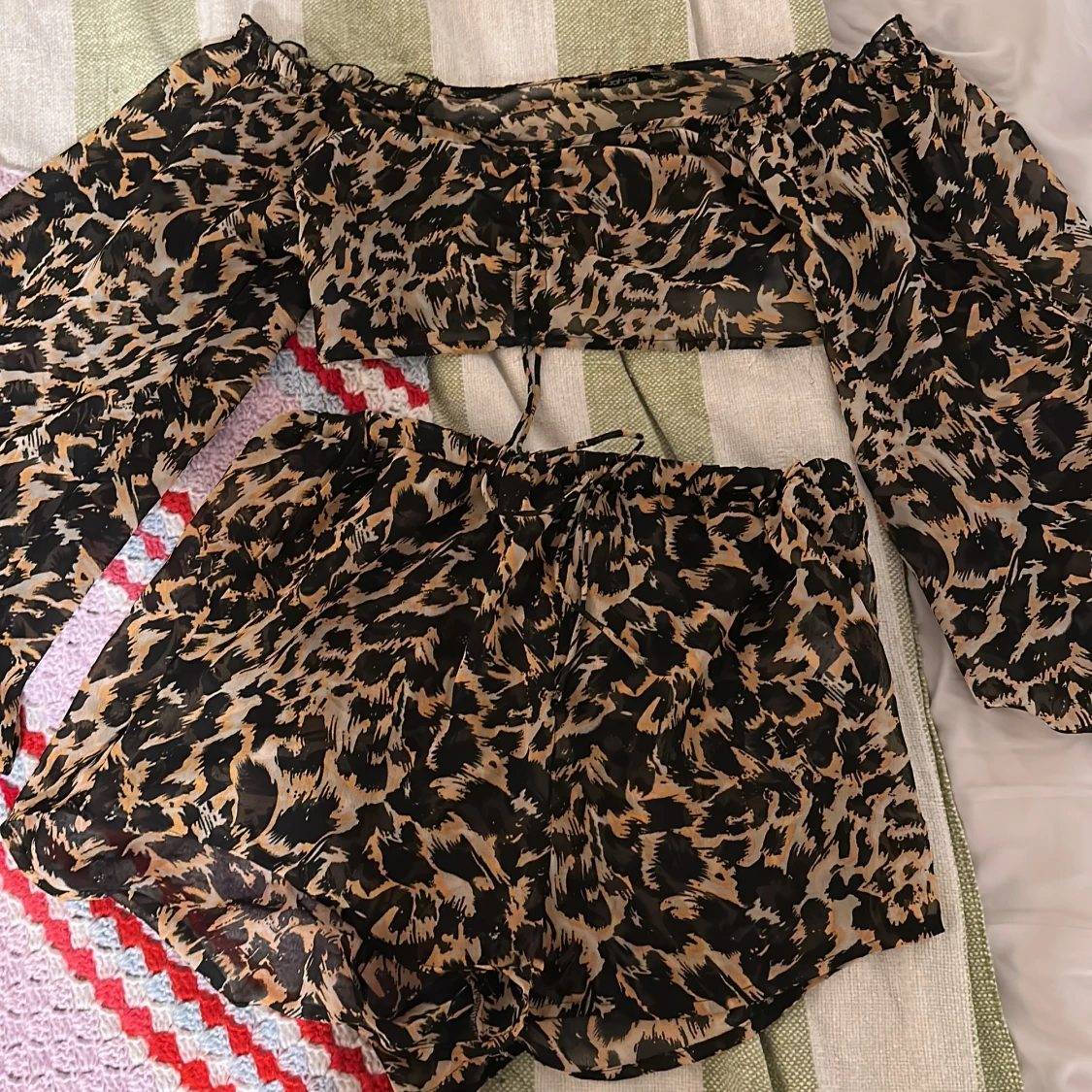 Leopard set