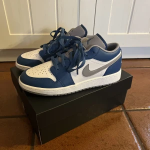 Jordan 1 low - Helt nya  Storlek 37,5
