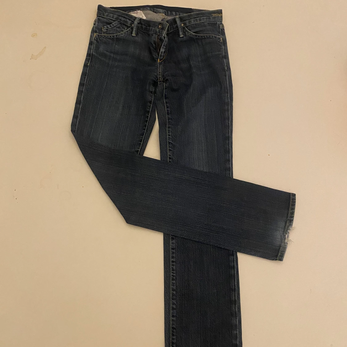 Low waisted jeans 