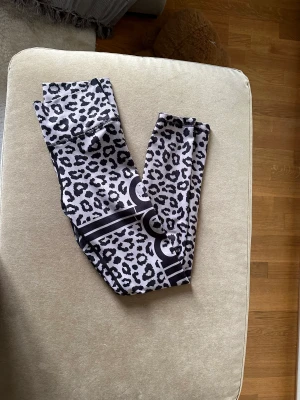 Aimn träningstights  - Träningsthigts 