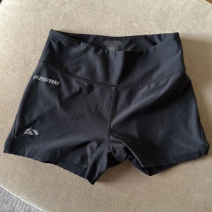 Träningsshorts - Shorts för träning 