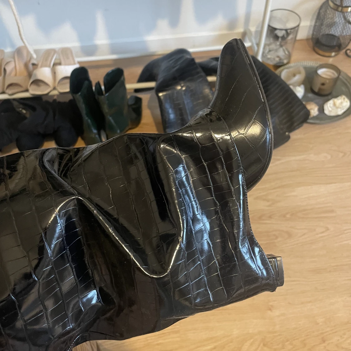 Sharkboots dupe - 91