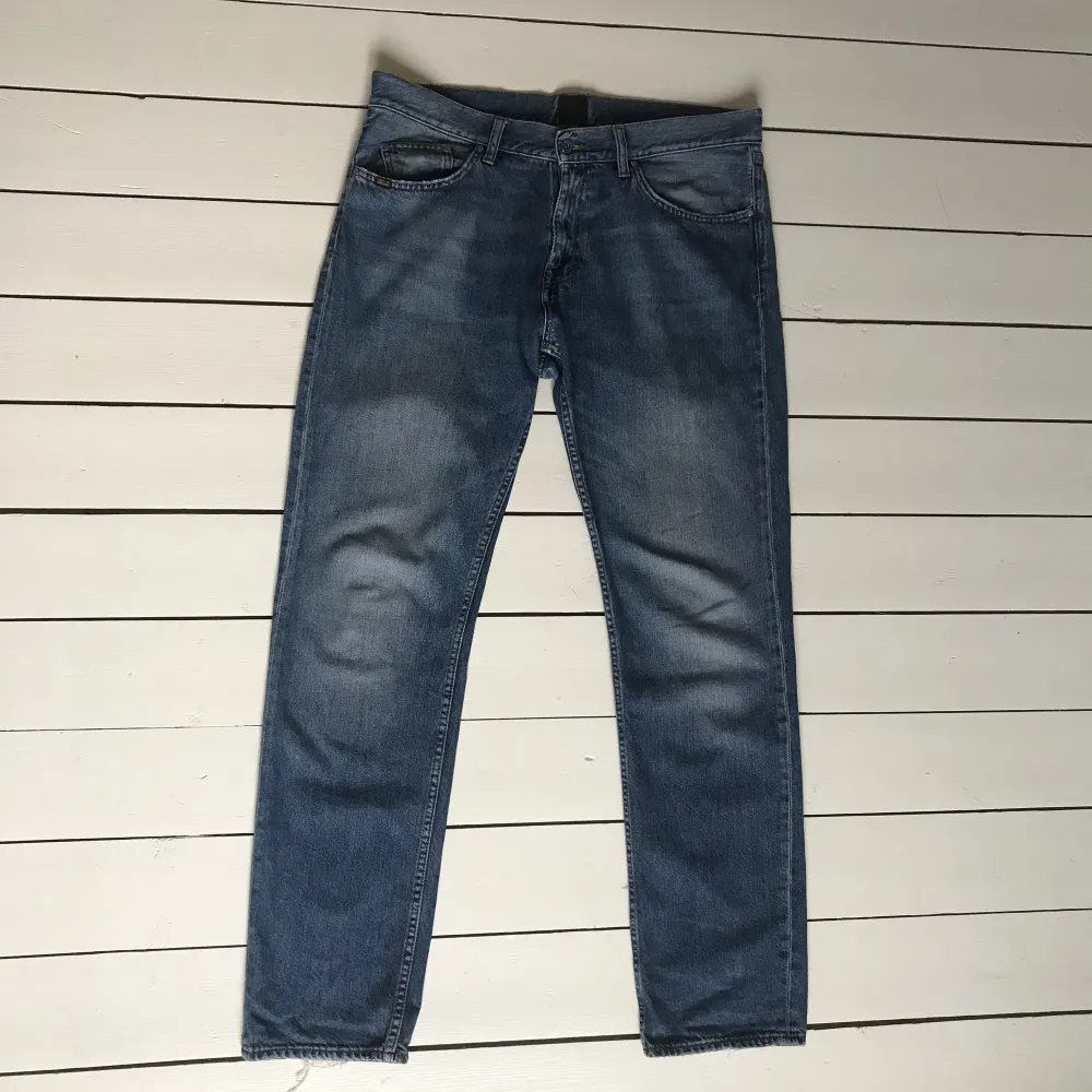 Säljer tiger of sweden jeans.  Storlek: 34-34  Style: COSTELLO, BIG TWILL . Jeans & Byxor.