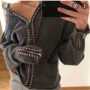 Hunkydory kofta - Vill se om någon är intresserad! Så skriv gärna prisförsla, inte säker på om jag vill sälja. Bud:800kr