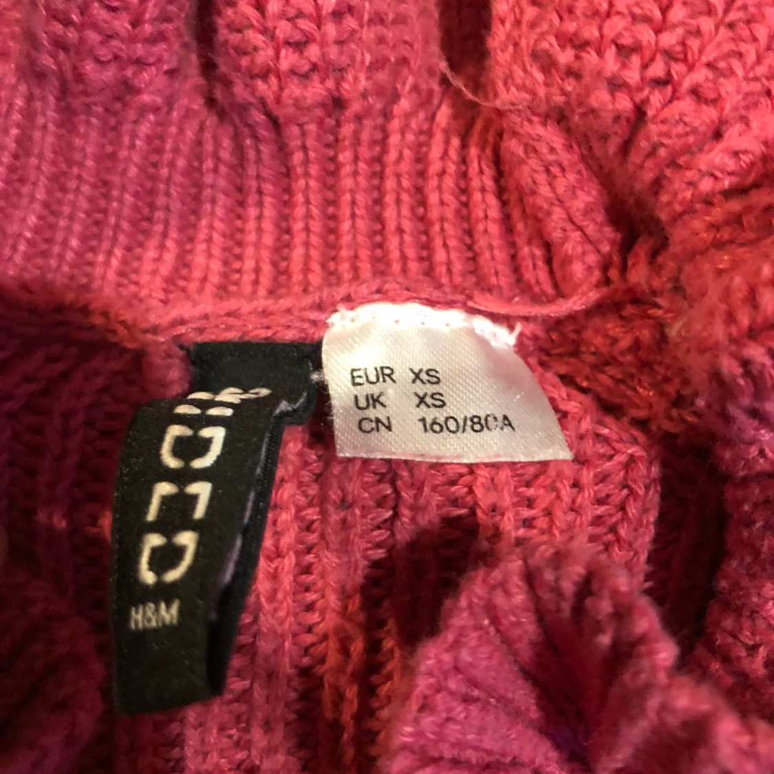 Rosa stickad tröja  - 90