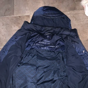 Gant jacka  - Gant jacka i fint ckick i storlek small, skriv för fler bilder!