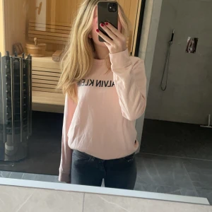 Tröja  - Säljer då den inte kommer till användning längre Skiv för frågor eller bidler❤️❤️