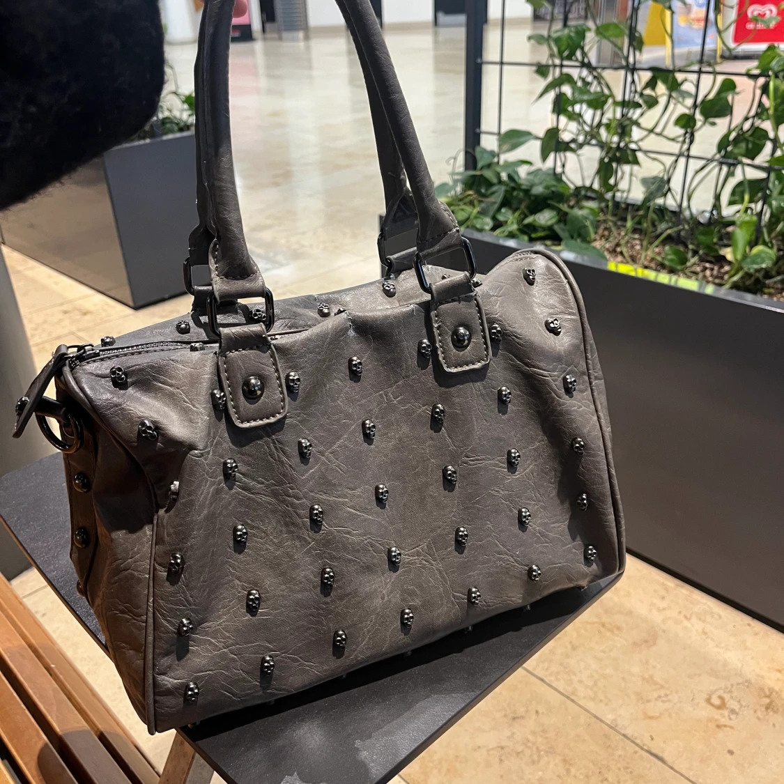 Alexander mcqueen Handväska - 90