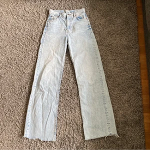 Zara jeans - vanliga Zara jeans köpt för 400kr