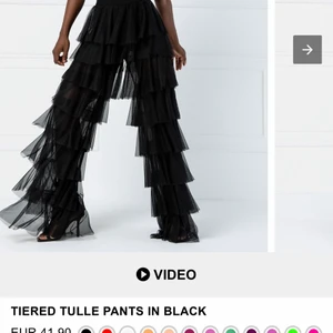 Kikiriki byxor - Så coola byxor från kikiriki som r använda endast en gång! Lite avklippta längst ner dock inget som syns men så fint skick🥰