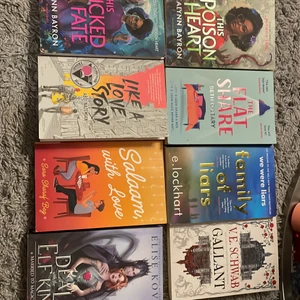 Young adult böcker! På engelska  - Bra böcker i använt skick. 50kr styck, eller ta 4 betala för 3. 