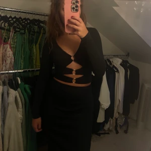 Festtopp  - Använd 1 gång, väldigt skön och snygg. Intressekoll!❤️‍🔥 storlek S, från shein 🫶🏼