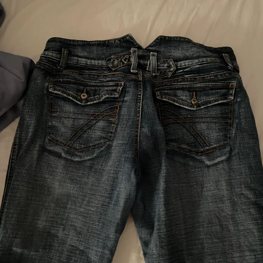 Jättefina retro jeans storlek 44. Jeans & Byxor.