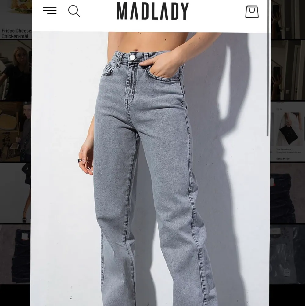 Helt oanvända stentvättade jeans ifrån Madlady X Mirabell kollektionen (ligger kvar i obruten original förpackning)  Original pris: 599kr. Jeans & Byxor.