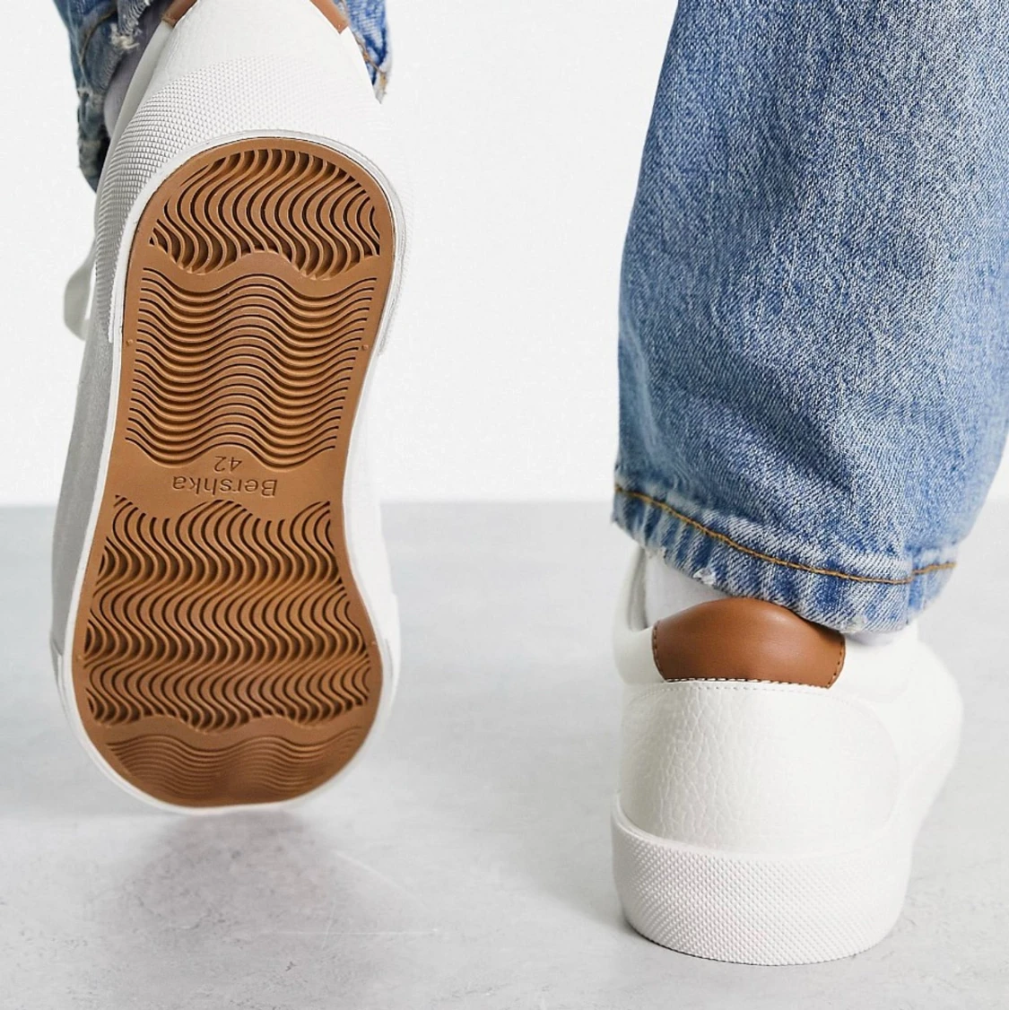 NYA : Bershka sneakers  - 90