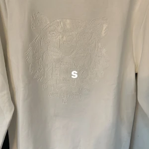 Märkes kläder  - Nya märkes kläder 550kr st
