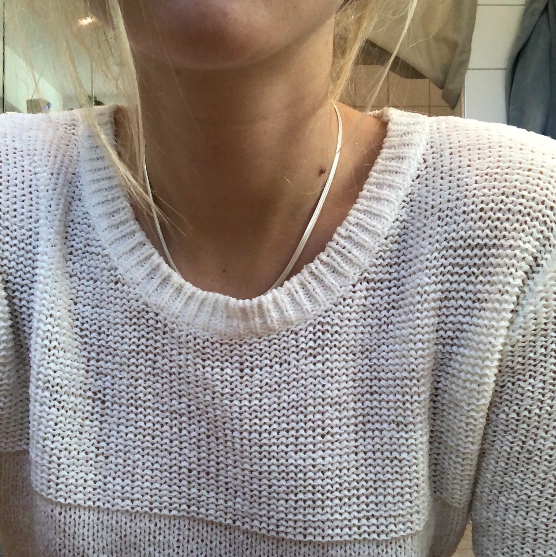 Vit stickad tröja - 91