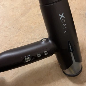 Frisör fön - Frisör fön  Gamma+ Xcell Hair Dryer Fön Köpt för 4000kr Knappt andvänd 