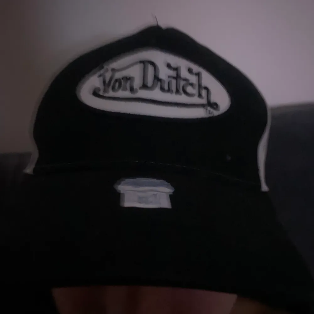 begagnad vondutch keps, clean & snygg! 250kr + frakt <3 . Övrigt.