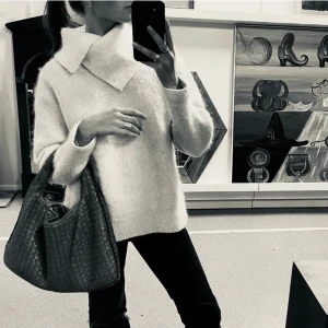 Så fin alpaca teöja - Perfekt varans tröjan från hm i alpaca ull! Som är Såå så varm och otroligt snygg! Köpt här på plick men aldirg använts av mig