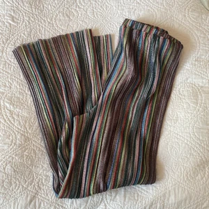 Edited byxor - livets brallor. Prislappen är kvar! Strlk 36 men skulle säga att de är rymligare än så.