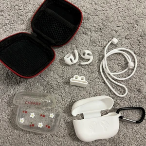 Apple Airpods Pro - Accessoarer till Airpods Pro. Oanvända! 20kr + frakt 