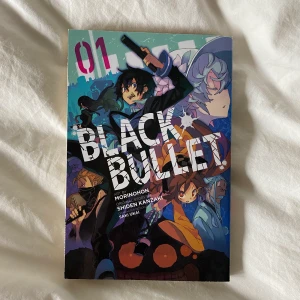 PRELOVED MANGA  - VOL 1 | har läst en gång men är nästan som ny~! | ORGINAL PRIS 179kr | fråga om det är något 💛