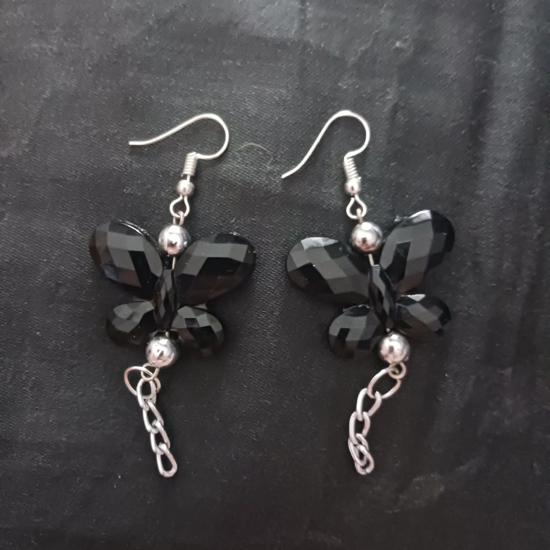 Svarta fjäril örhängen - 90