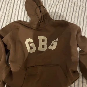 Hoddie Gbg  - Hoddie knappt använd. Lite större och otroligt skön. 