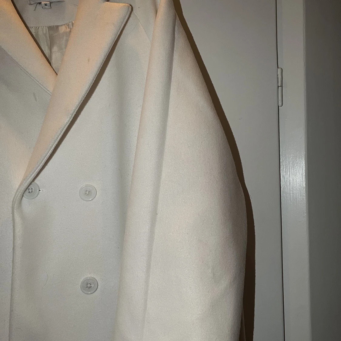 Kort vit kappa  - 91