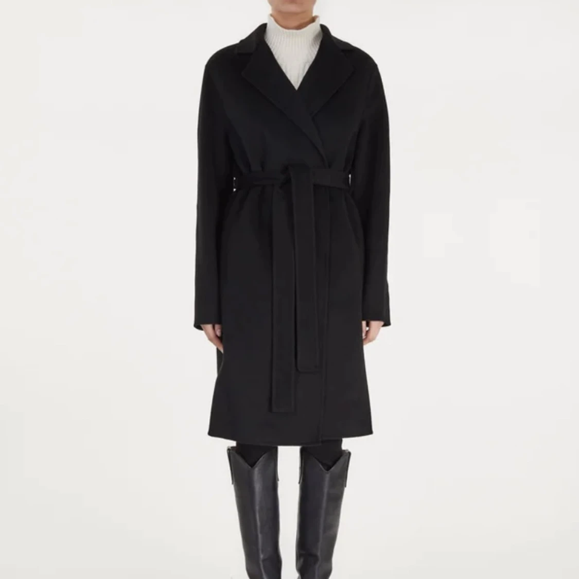 Joseph Cenda kappa med bälte