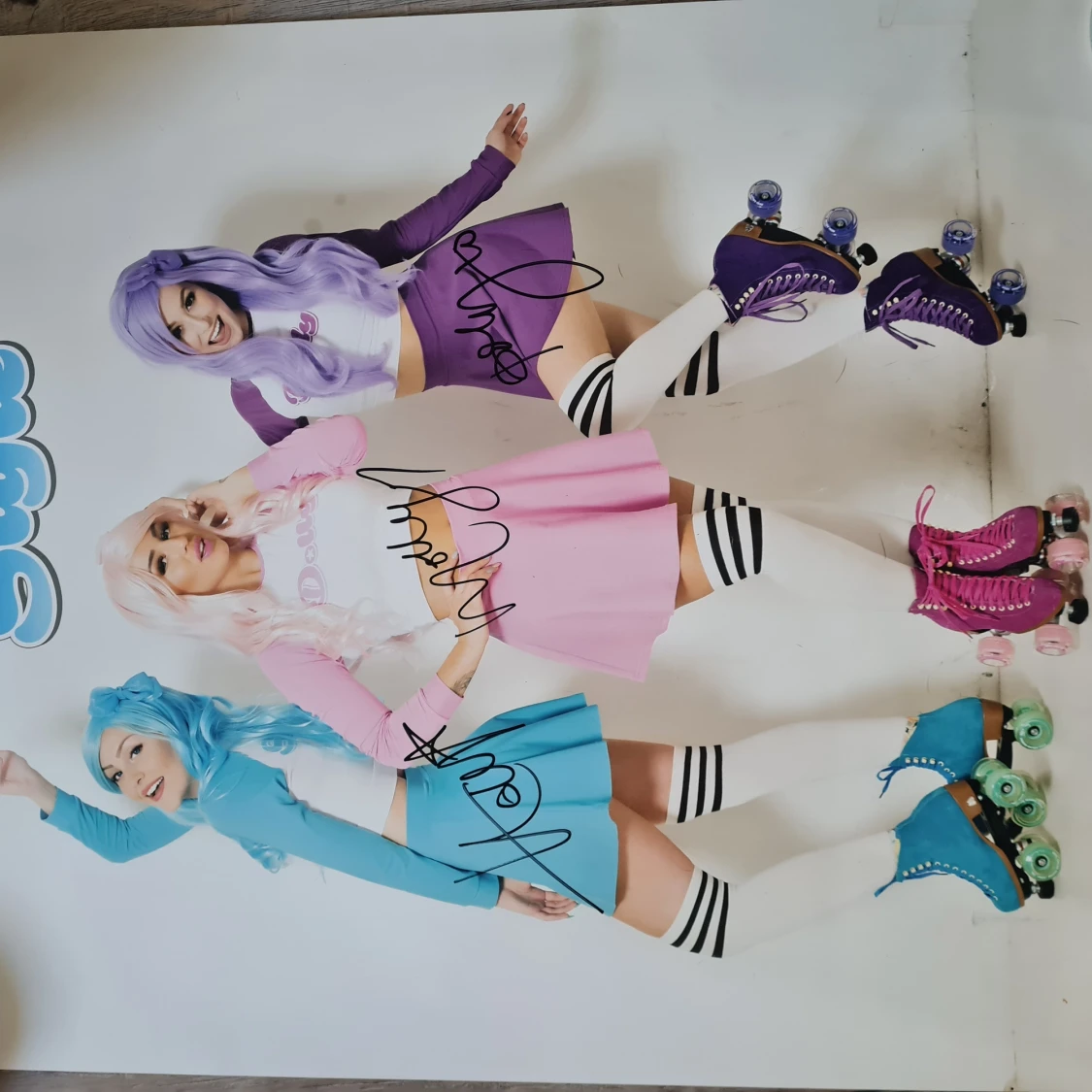 Tre stora Dolly styles posters