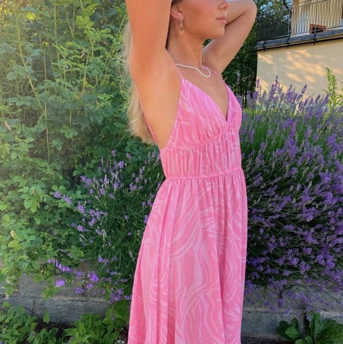 Populära rosa HM klänning