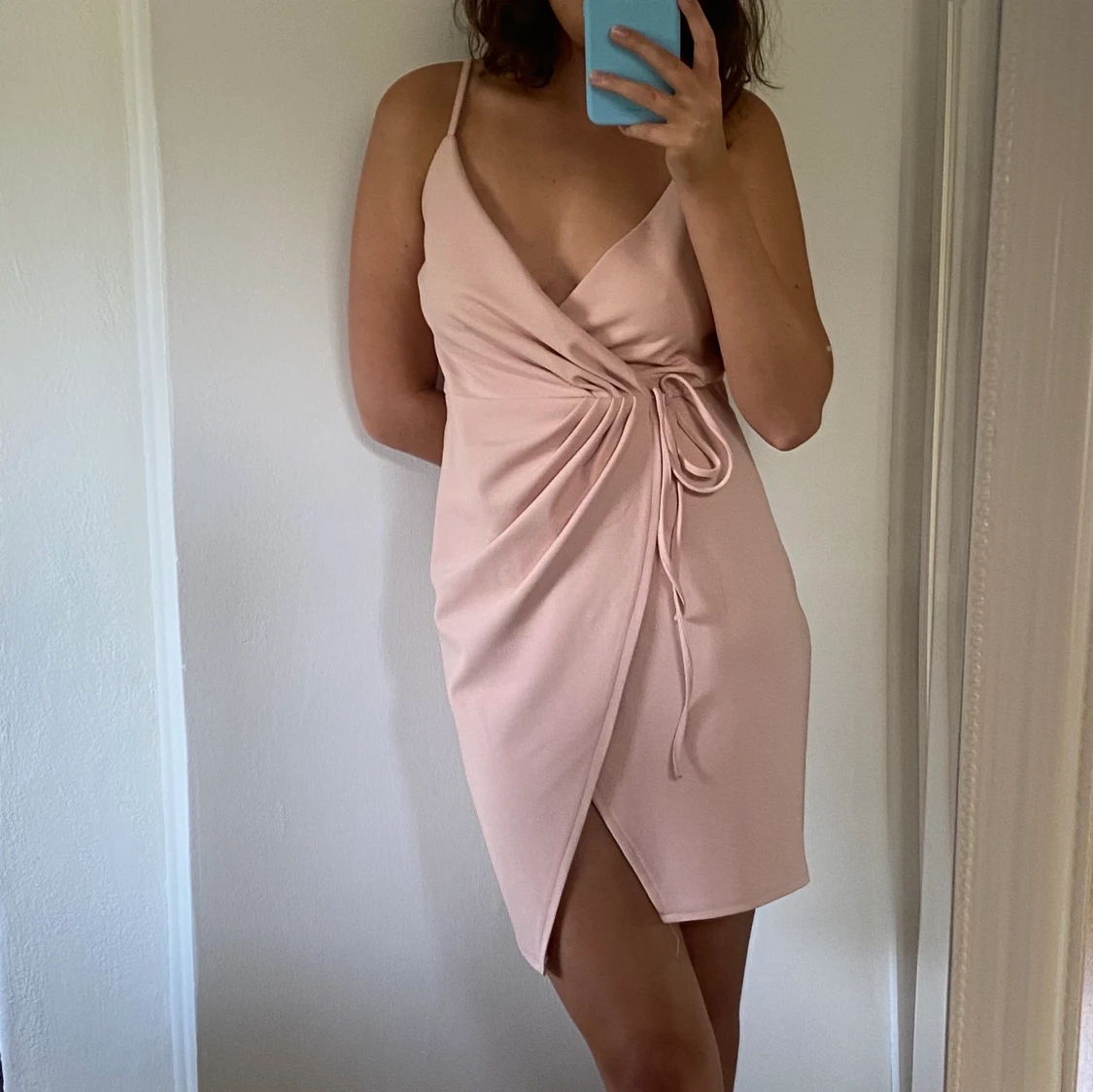 Omlottklänning i gameldagsrosa🌸