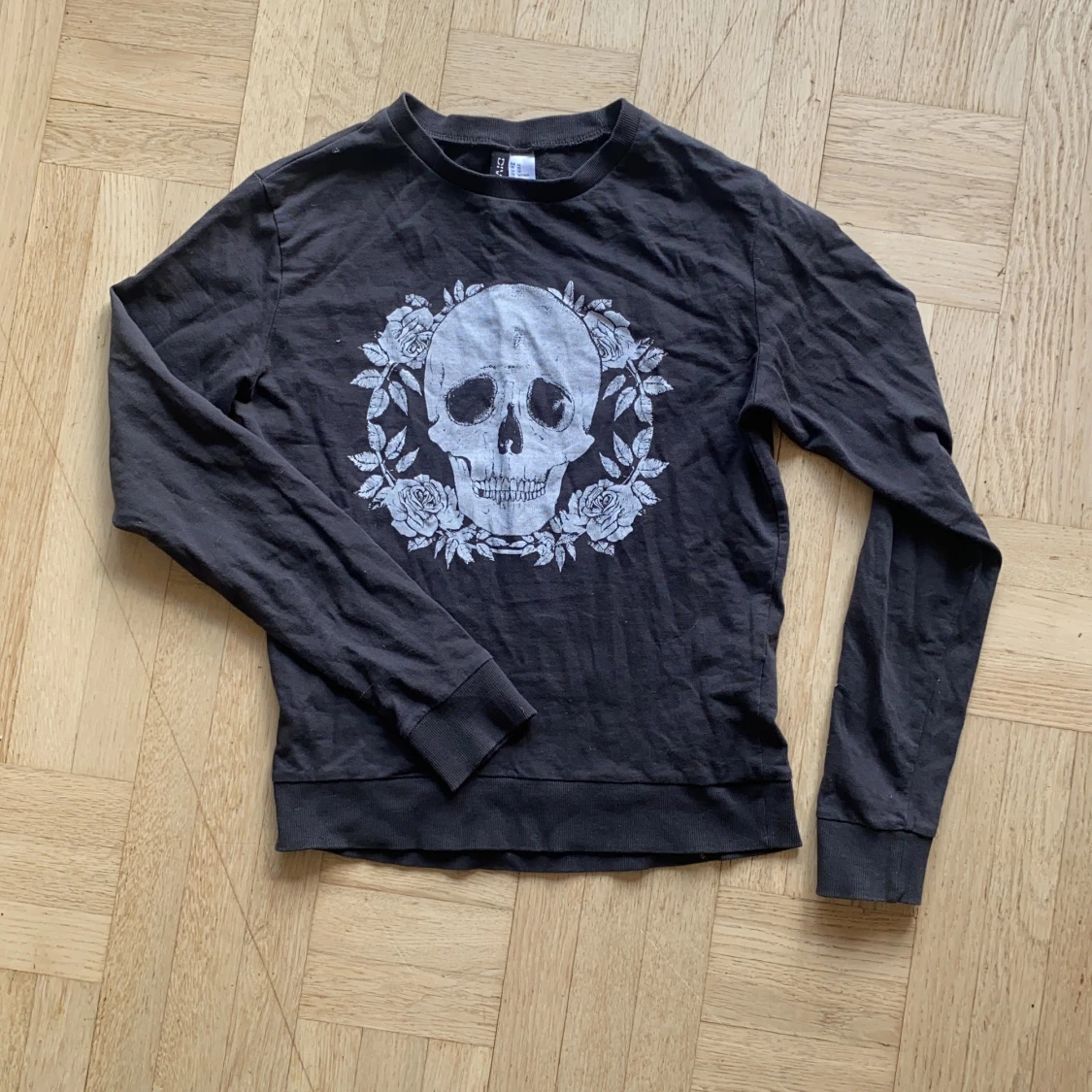 Svart skull-tröja - 90
