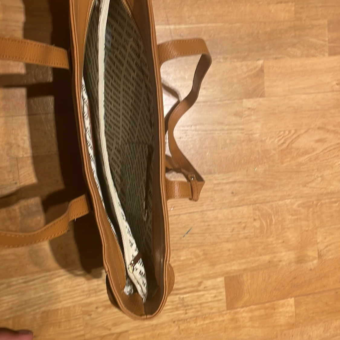   Steve Madden Handbag new I understood ha oh my - 91