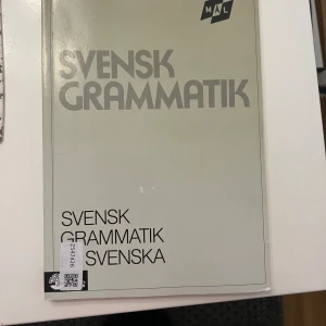 Svensk grammatik bok - Helt ny för grundskolelärare F-3 