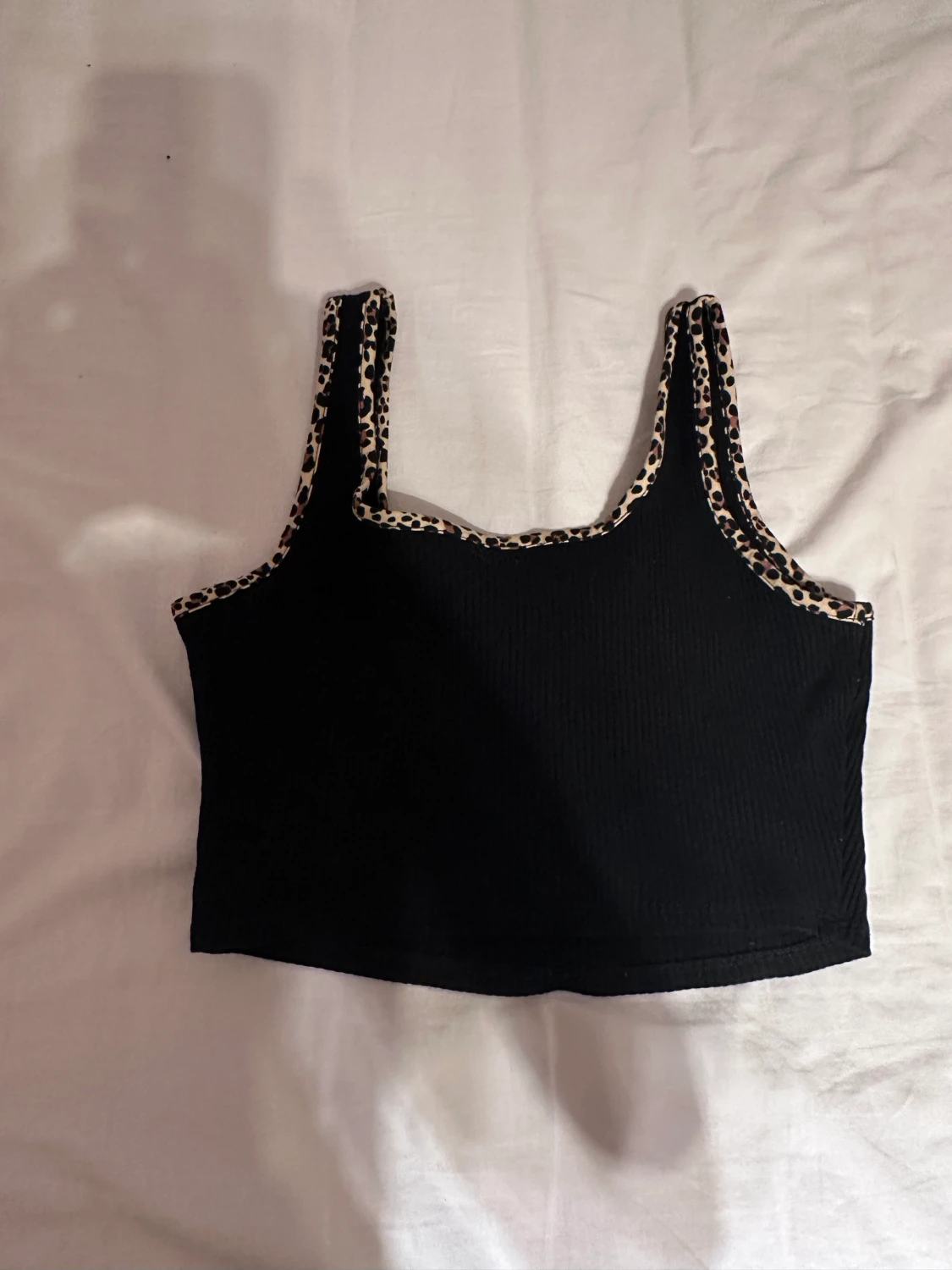 Svart topp - 43