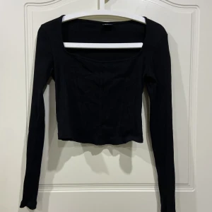 Gina Tricot topp - Superfin topp från Gina. Skikt som ny!